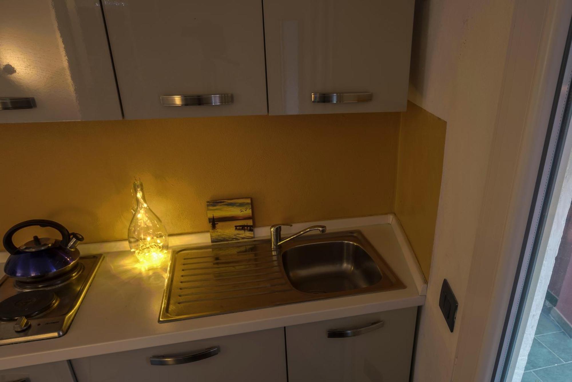 Lisetta Rooms Βερνάτσα Εξωτερικό φωτογραφία